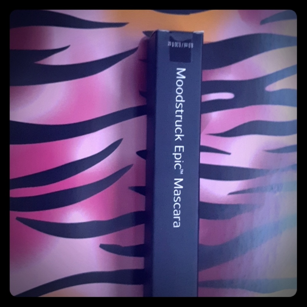 Brown Epic mascara